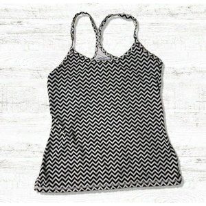 Women’s Gap Body White Black Striped Tank Top SZ Medium Zebra